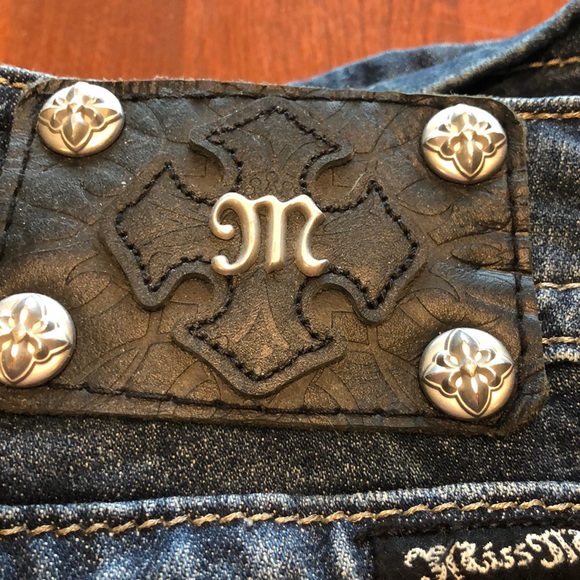 Miss Me Jeans - Picture 2 of 7